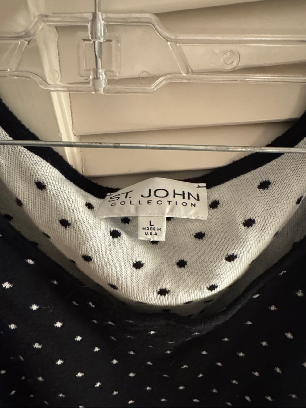 St. John Collection Designer Black Polka Dot Sweater Top Size Large - Picture 3 of 4